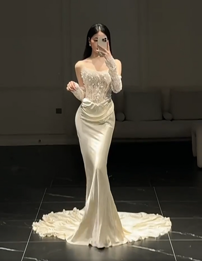 Minimalist Strapless Ivory Wedding Dress Lace Sequins Bodice Satin Mermaid Bridal Outfit AP6851