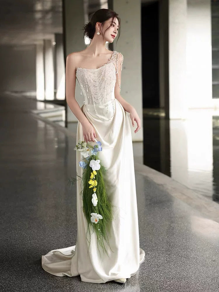 Charming One Shoulder Wedding Dress Sheath Beading Bridal Dress AP6853