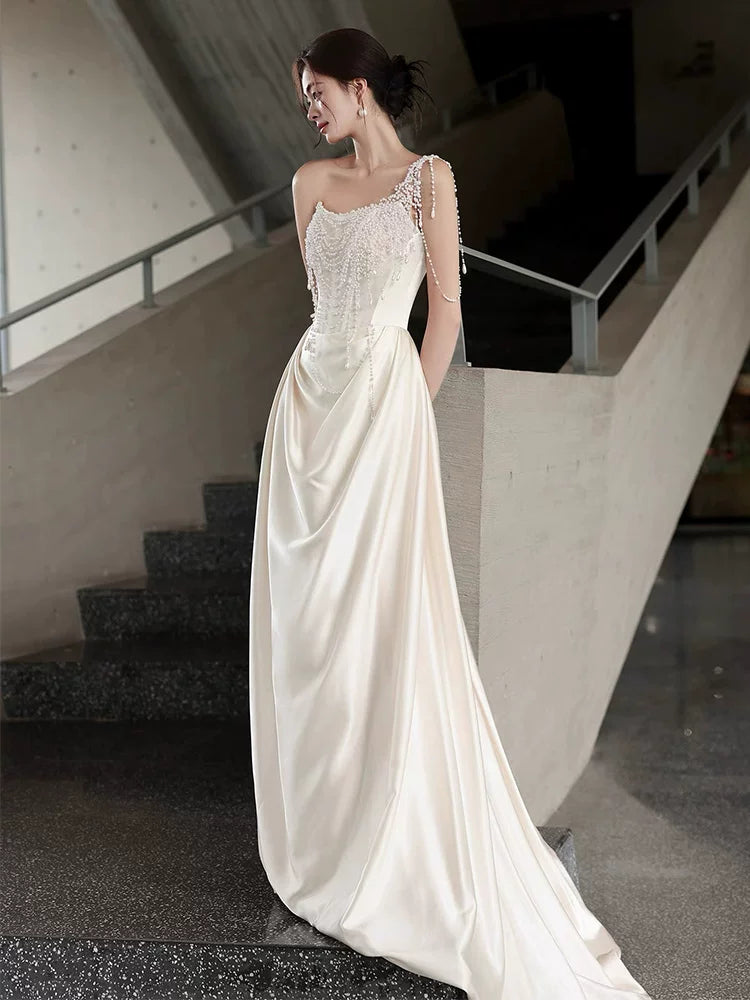 Charming One Shoulder Wedding Dress Sheath Beading Bridal Dress AP6853