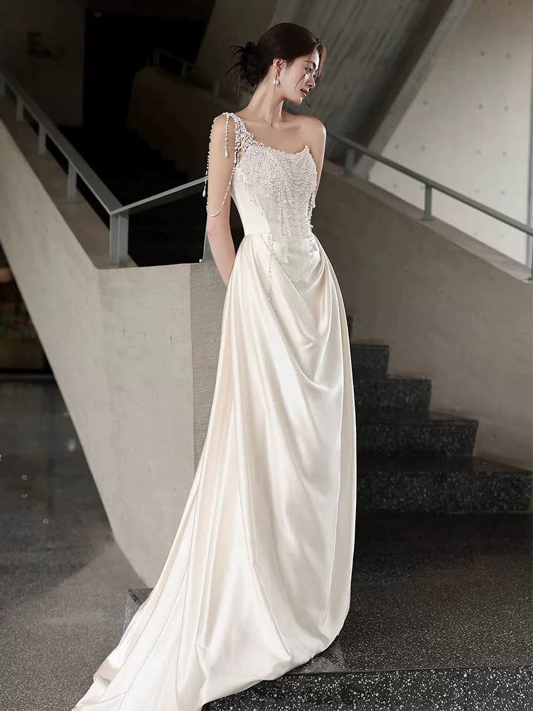 Charming One Shoulder Wedding Dress Sheath Beading Bridal Dress AP6853