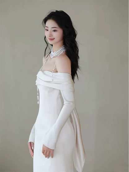 Stylish Off-Shoulder Mermaid Wedding Dress Long Sleeve Satin Bridal Outfit AP6859