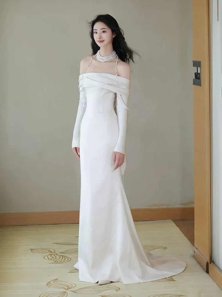 Stylish Off-Shoulder Mermaid Wedding Dress Long Sleeve Satin Bridal Outfit AP6859