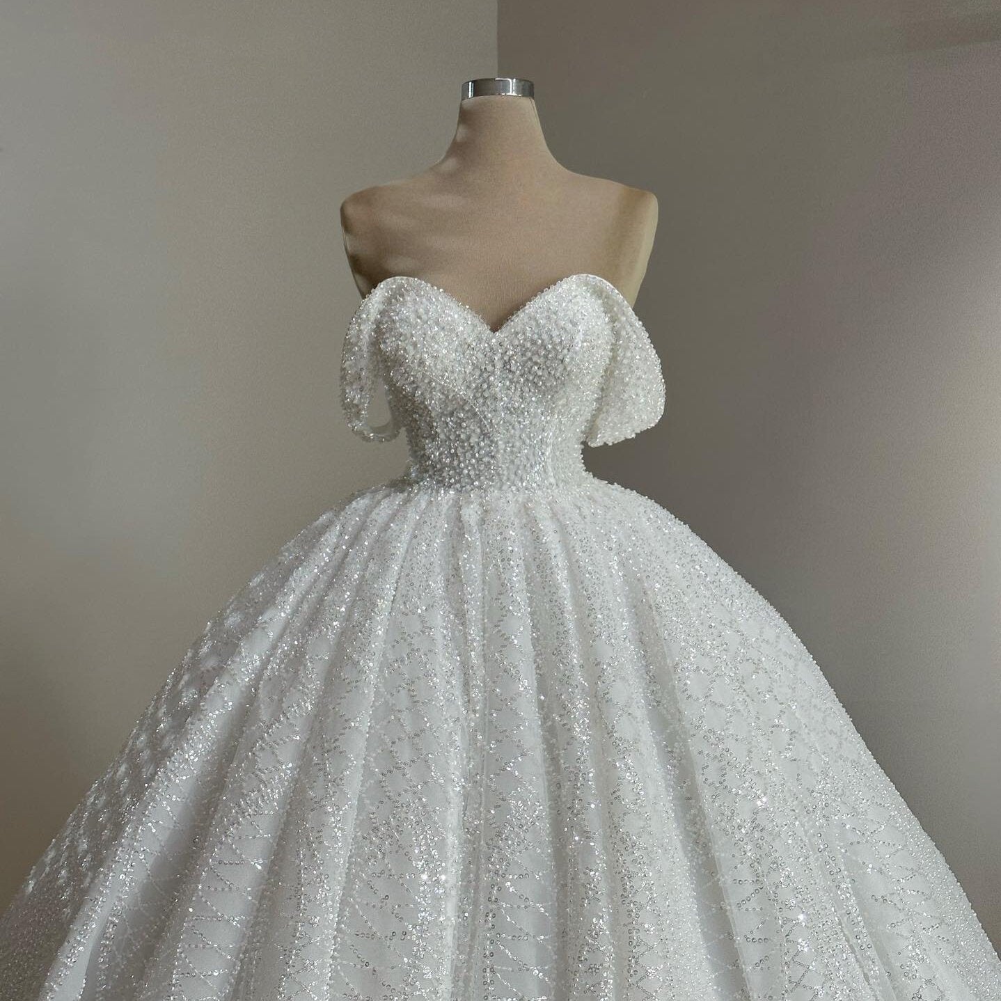 Fairy Off-Shoulder Wedding Dress Ideas Beads Sequins A-Line Bridal Gown AP6877