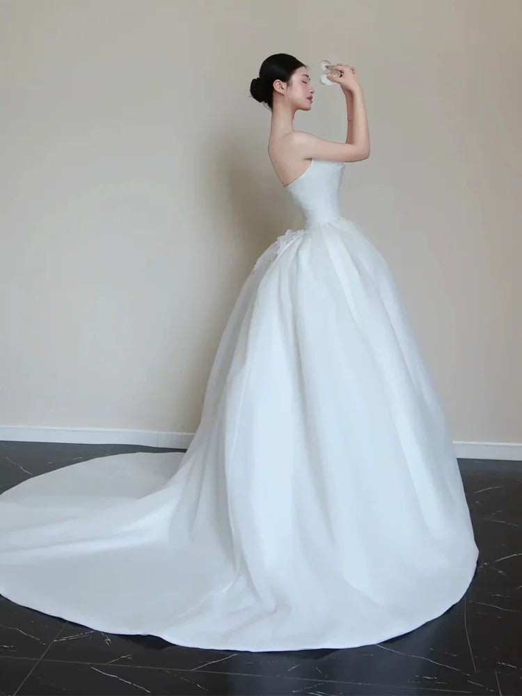 Exquisite Strapless Appliques Wedding Dress A-Line Bridal Gown AP6881