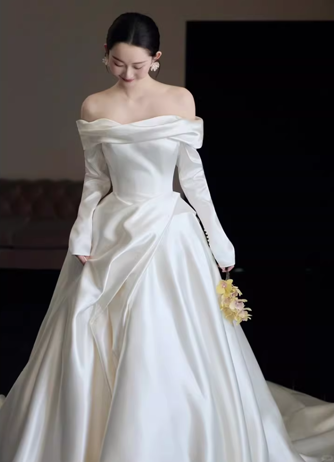 Beautiful Off-Shoulder A-Line Wedding Dress Satin Bridal Outfit AP6884