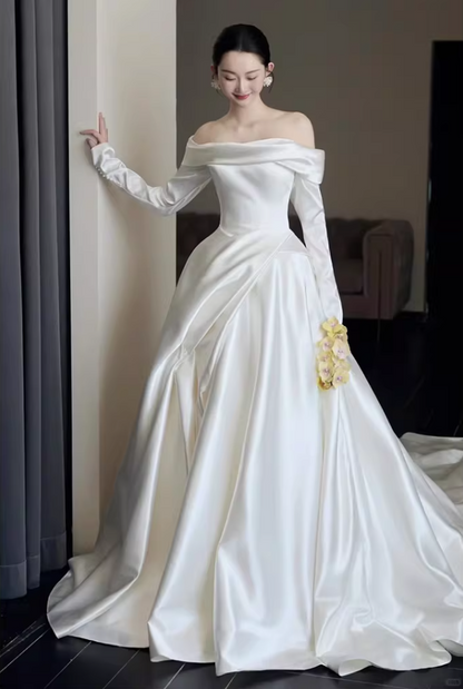 Beautiful Off-Shoulder A-Line Wedding Dress Satin Bridal Outfit AP6884