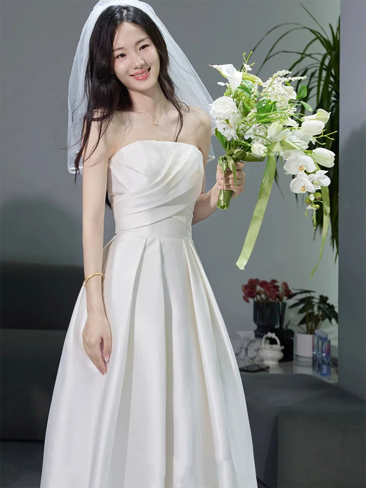 Superb Strapless A-Line Wedding Dress With Veil Pleated Satin Bridal Gown AP6886