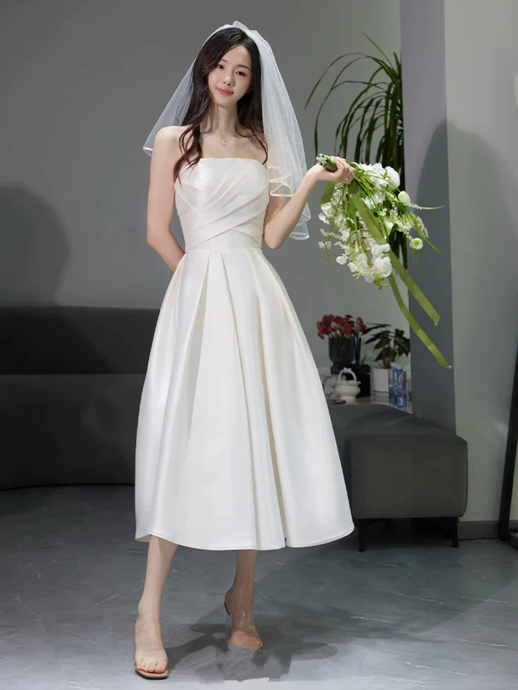 Superb Strapless A-Line Wedding Dress With Veil Pleated Satin Bridal Gown AP6886