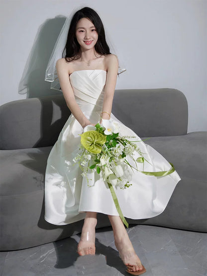 Superb Strapless A-Line Wedding Dress With Veil Pleated Satin Bridal Gown AP6886