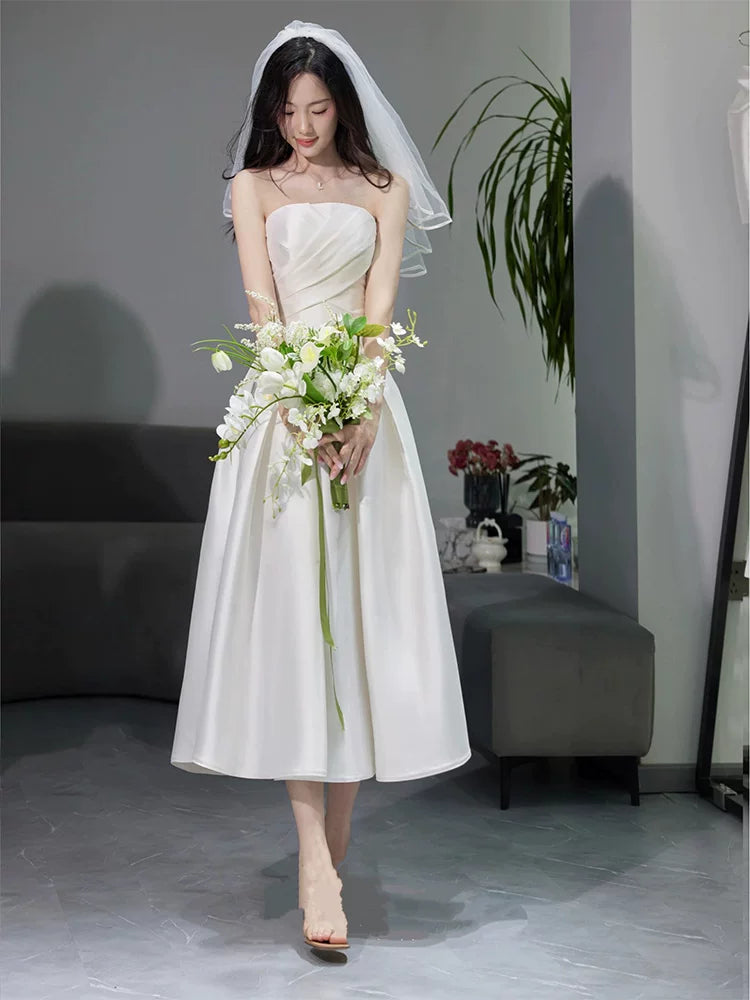 Superb Strapless A-Line Wedding Dress With Veil Pleated Satin Bridal Gown AP6886