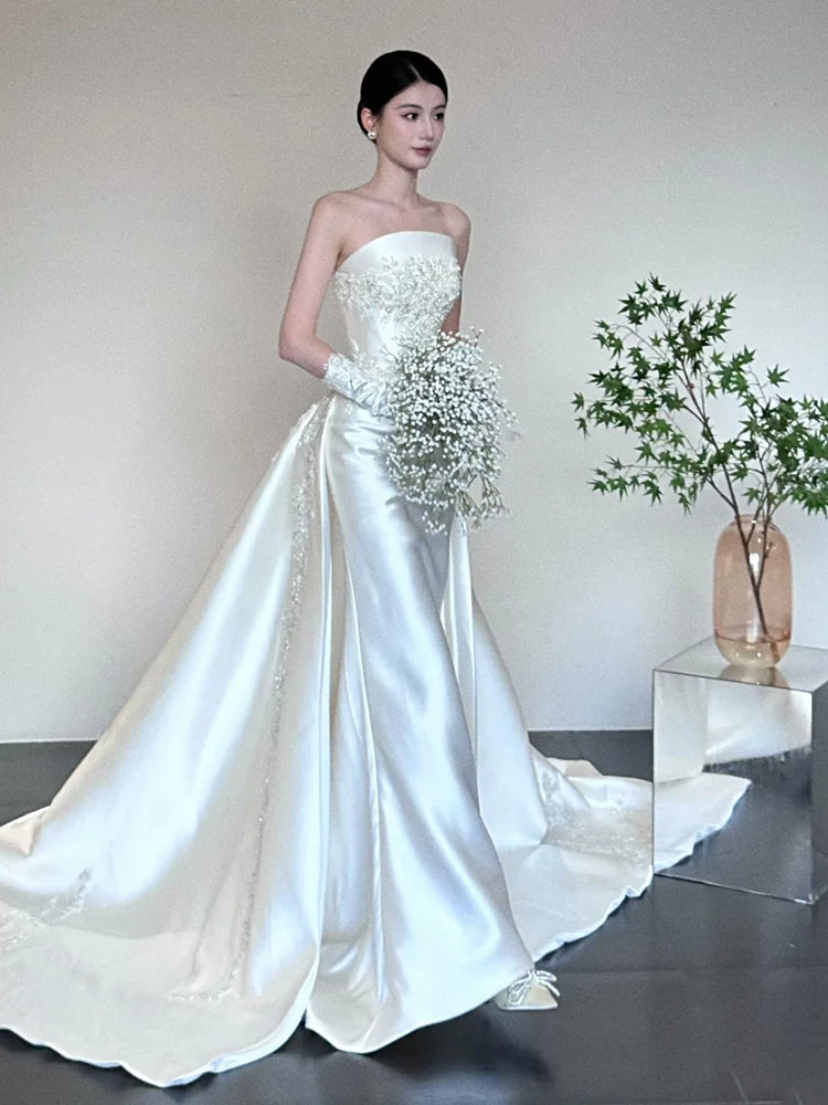 Appealing A-Line Satin Wedding Dress Strapless Sequins Beaded Bridal Outfit AP6890