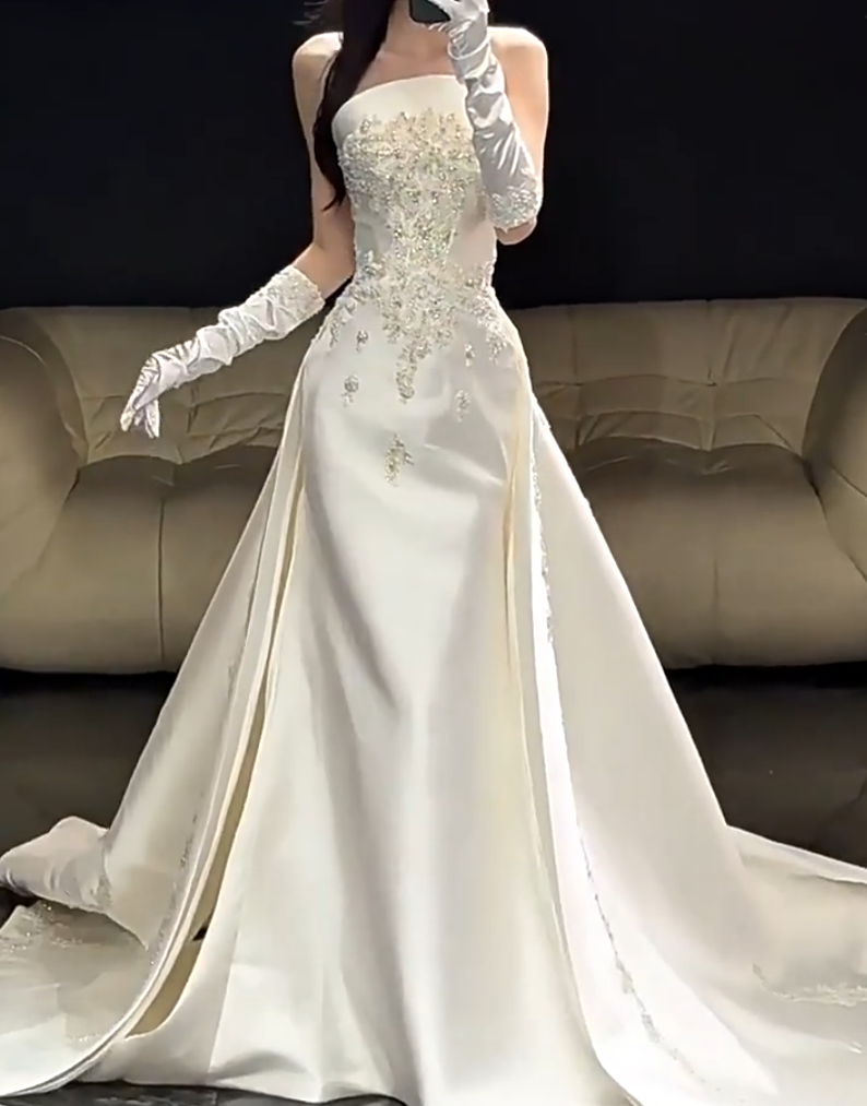 Appealing A-Line Satin Wedding Dress Strapless Sequins Beaded Bridal Outfit AP6890