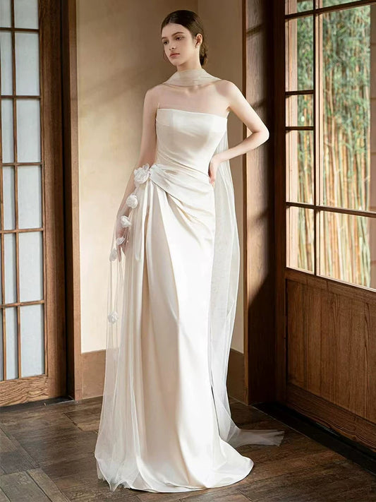 Fascinating Strapless Satin Tulle Wedding Dress Sheath 3D Appliques Bridal Dress AP6891