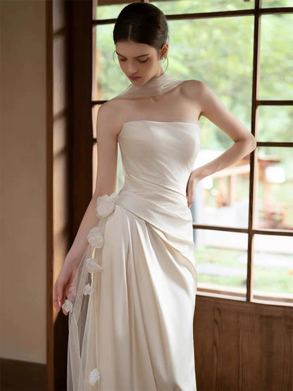 Fascinating Strapless Satin Tulle Wedding Dress Sheath 3D Appliques Bridal Dress AP6891