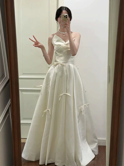 Splendid Bows A-Line Wedding Dress Strapless Satin Bridal Outfit AP6892