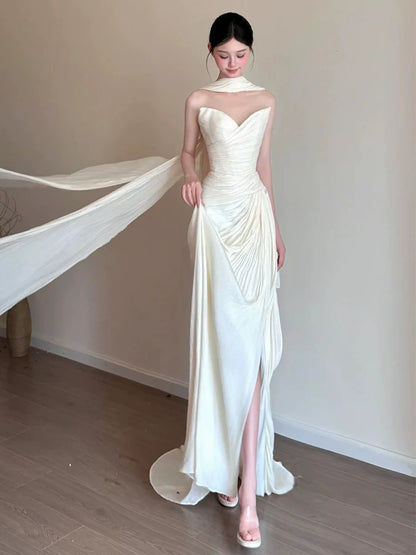 Avant-Garde Strapless High-Slit Wedding Dress With Scarf Sheath Pleated Bridal Dress AP6894