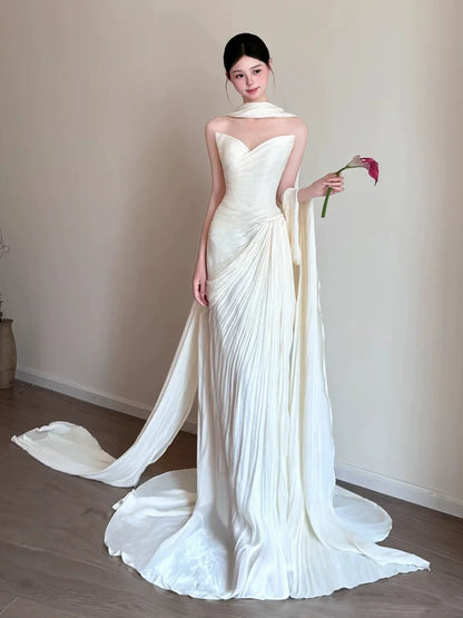 Avant-Garde Strapless High-Slit Wedding Dress With Scarf Sheath Pleated Bridal Dress AP6894