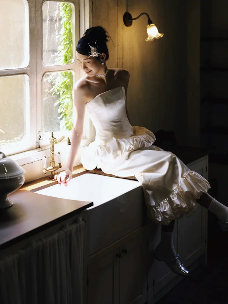 Fresh Strapless White Satin Wedding Dress Tiered Sheath Bridal Dress AP6896