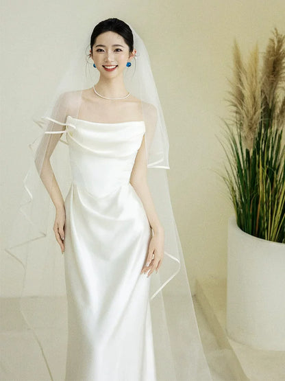 Victorian-Inspired Strapless Wedding Dress With Veil Sheath Satin Bridal Dress AP6899