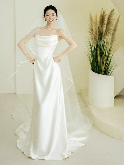 Victorian-Inspired Strapless Wedding Dress With Veil Sheath Satin Bridal Dress AP6899