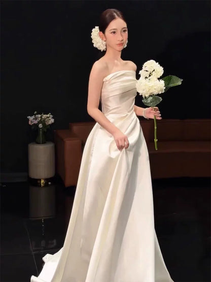 Cozy A-Line Wedding Dress Simple Strapless Satin Bridal Gowns AP6900
