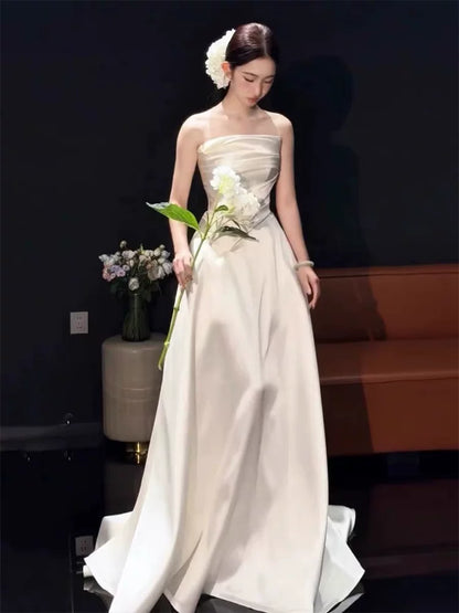 Cozy A-Line Wedding Dress Simple Strapless Satin Bridal Gowns AP6900