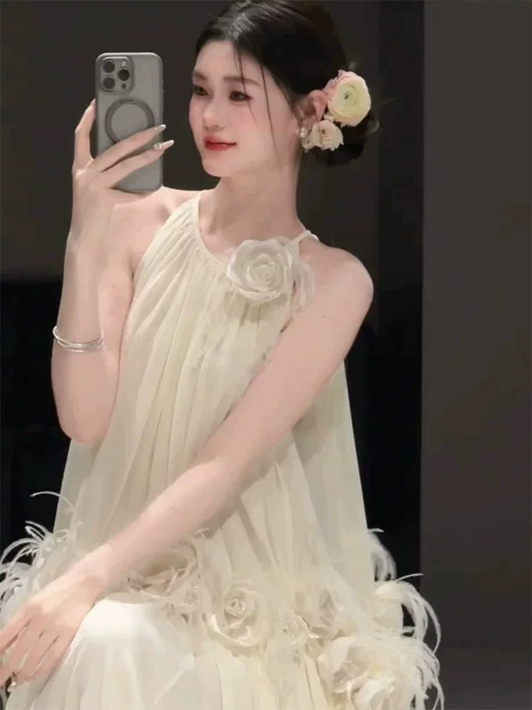 Standout Halter Neck A-Line Ivory Wedding Dress Appliques Feather Flowy Bridal Dress AP6906