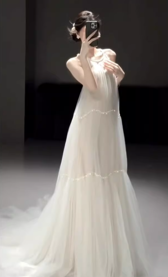 Elegant Spaghetti Strap Tulle Wedding Dress Beads A-Line Bridal Gown AP6916