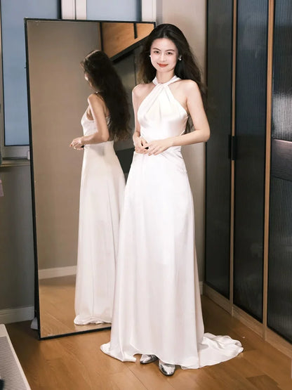 Classical Halter Neck A-Line Wedding Dress Ideas Satin Bridal Dress AP6917