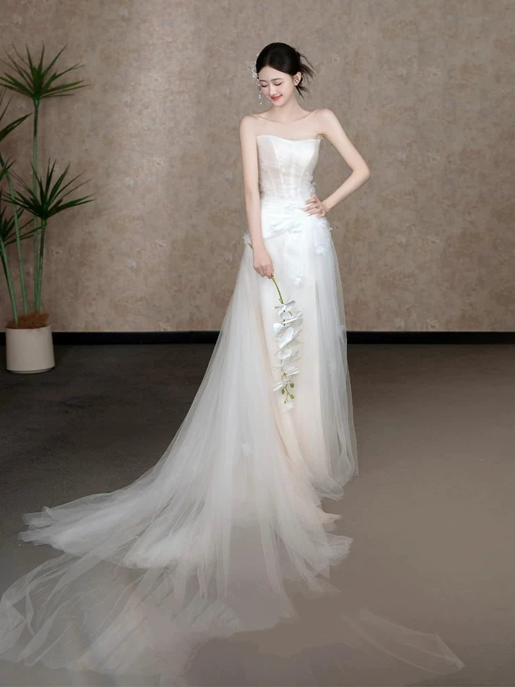 Sweet Strapless A-Line Wedding Dress Ideas Appliques Tulle Bridal Dress AP6919