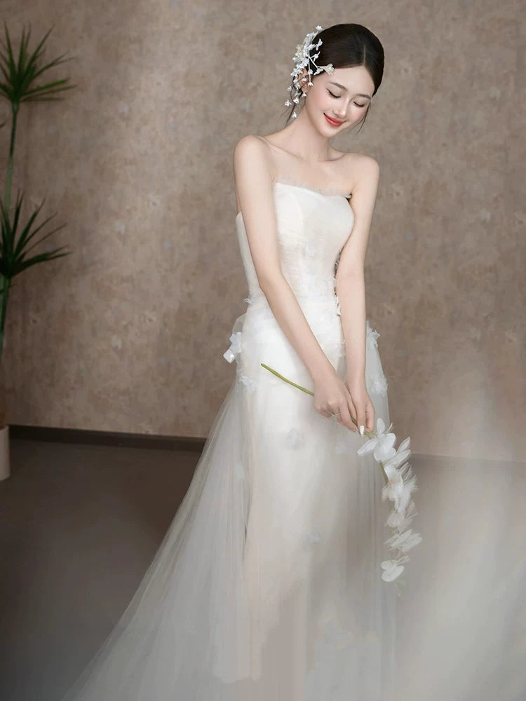 Sweet Strapless A-Line Wedding Dress Ideas Appliques Tulle Bridal Dress AP6919
