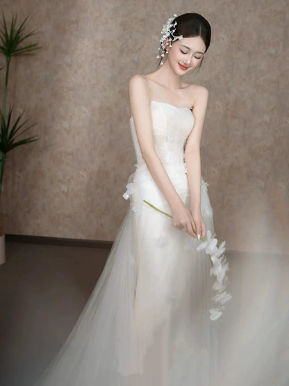 Sweet Strapless A-Line Wedding Dress Ideas Appliques Tulle Bridal Dress AP6919