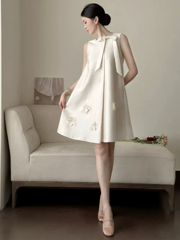 Vintage A-line White Homecoming Dress Ideas Jewel Neck Satin Appliques Bow Hoco Dress AP6921