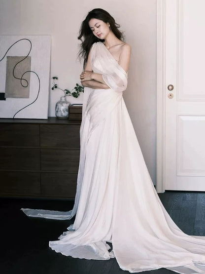Ethereal A-Line One Shoulder Wedding Dress Inspo Tulle Bridal Gowns AP6924