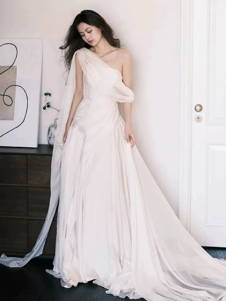 Ethereal A-Line One Shoulder Wedding Dress Inspo Tulle Bridal Gowns AP6924