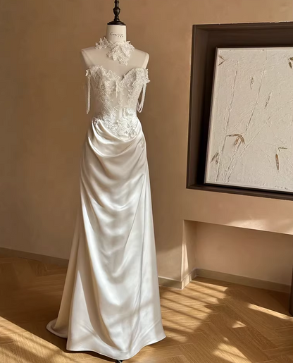 Sparkly Beading Off-Shoulder Satin Wedding Dress With Necklace Mermaid Appliques Sequins Bridal Dress AP6940
