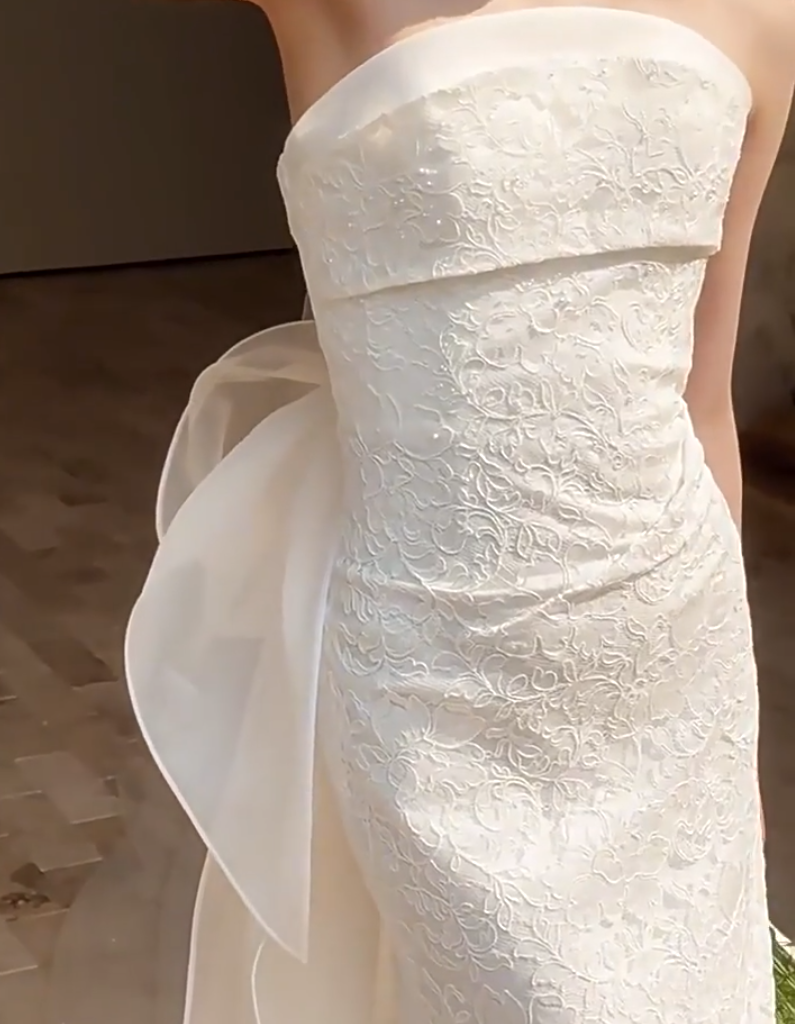 Adorable Strapless Textured Wedding Dress With Bow Train Mermaid Bridal Dress AP6942