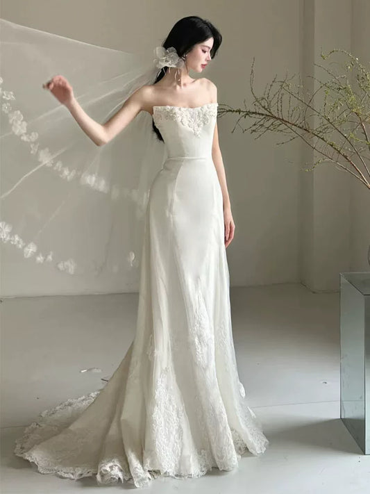 Fitted Strapless Wedding Dress With Veil Ideas Lace Appliques Mermaid Bridal Dress AP6943