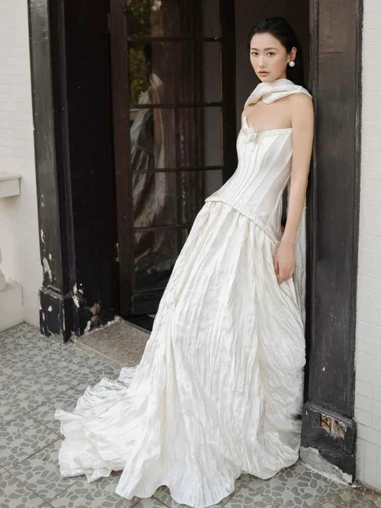 Glittering Strapless Satin Wedding Dress A-Line 3D Applique Bridal Dress AP6949