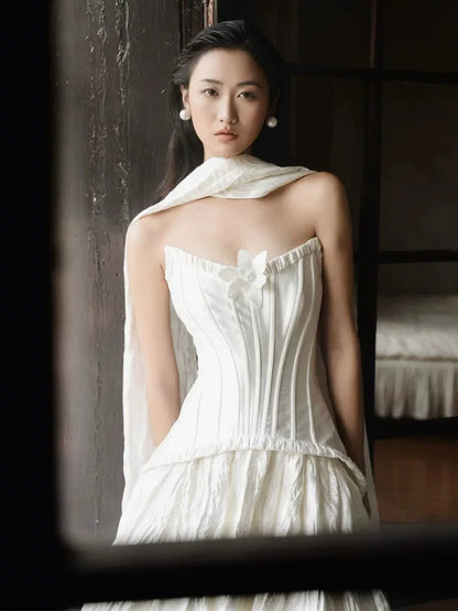 Glittering Strapless Satin Wedding Dress A-Line 3D Applique Bridal Dress AP6949