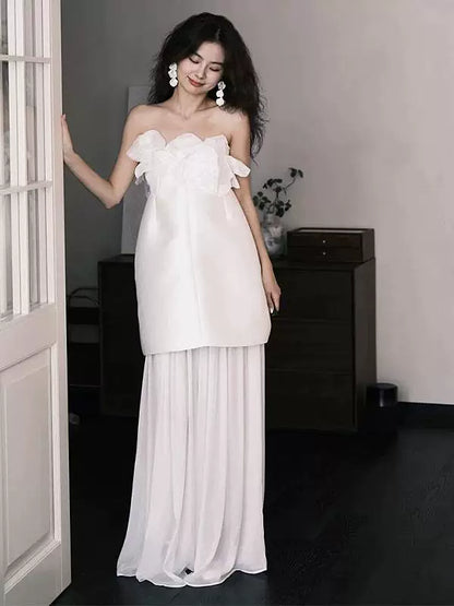Gen Z Style Strapless Appliques Wedding Dress Flowy Tulle Sheath Bridal Dress AP6956