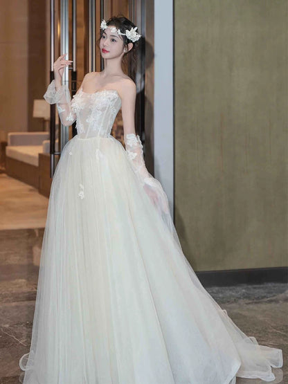 Lovely Strapless A-Line Wedding Dress With Sleeves Appliques Tulle Bridal Gowns AP6963