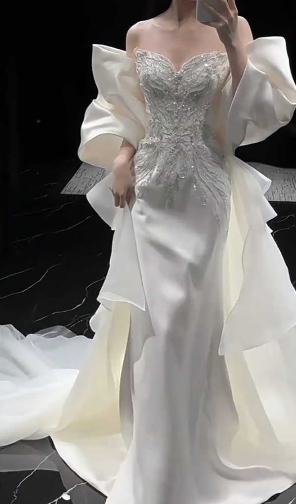Superb Strapless Mermaid Wedding Dress With Tulle Train Sequins Bridal Dress AP6967