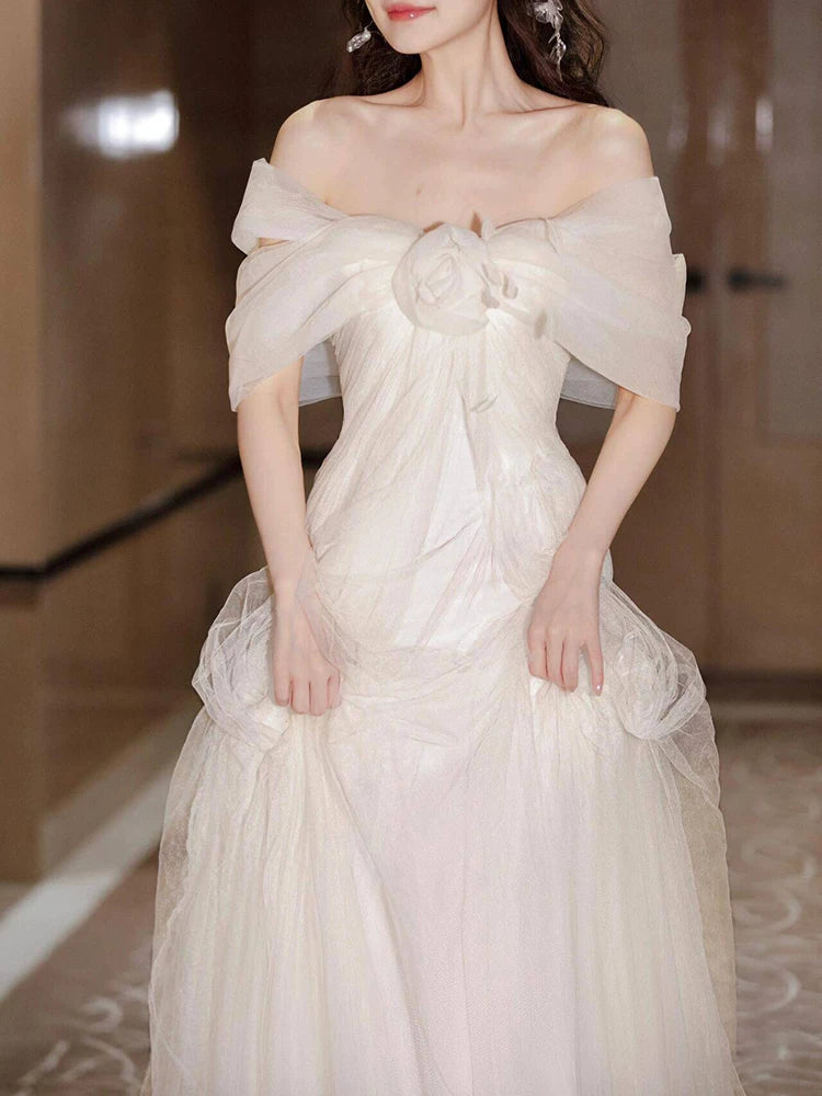 Amazing Off-Shoulder A-Line Wedding Dress Tulle Appliques Bridal Dress AP6969