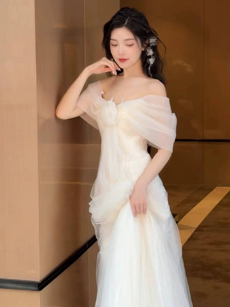 Amazing Off-Shoulder A-Line Wedding Dress Tulle Appliques Bridal Dress AP6969