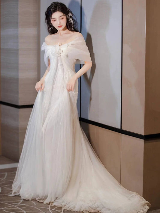 Amazing Off-Shoulder A-Line Wedding Dress Tulle Appliques Bridal Dress AP6969