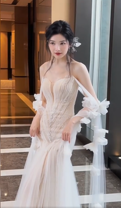 Appealing Appliques Off-Shoulder Tulle Wedding Dress  Beads Sequins Mermaid Bridal Dress AP6970