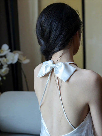 Enticing Halter Neck Bow Wedding Dress Beads A-Line Bridal Dress AP6973