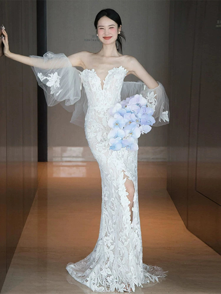 Avant-Garde Strapless Mermaid Wedding Dress With Shawl Lace Bridal Dress AP6975