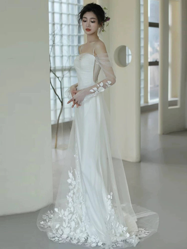Showstopping Spaghetti Strap A-Line Wedding Dresses With Sleeve Beads Appliques Tulle Bridal Dress AP6985